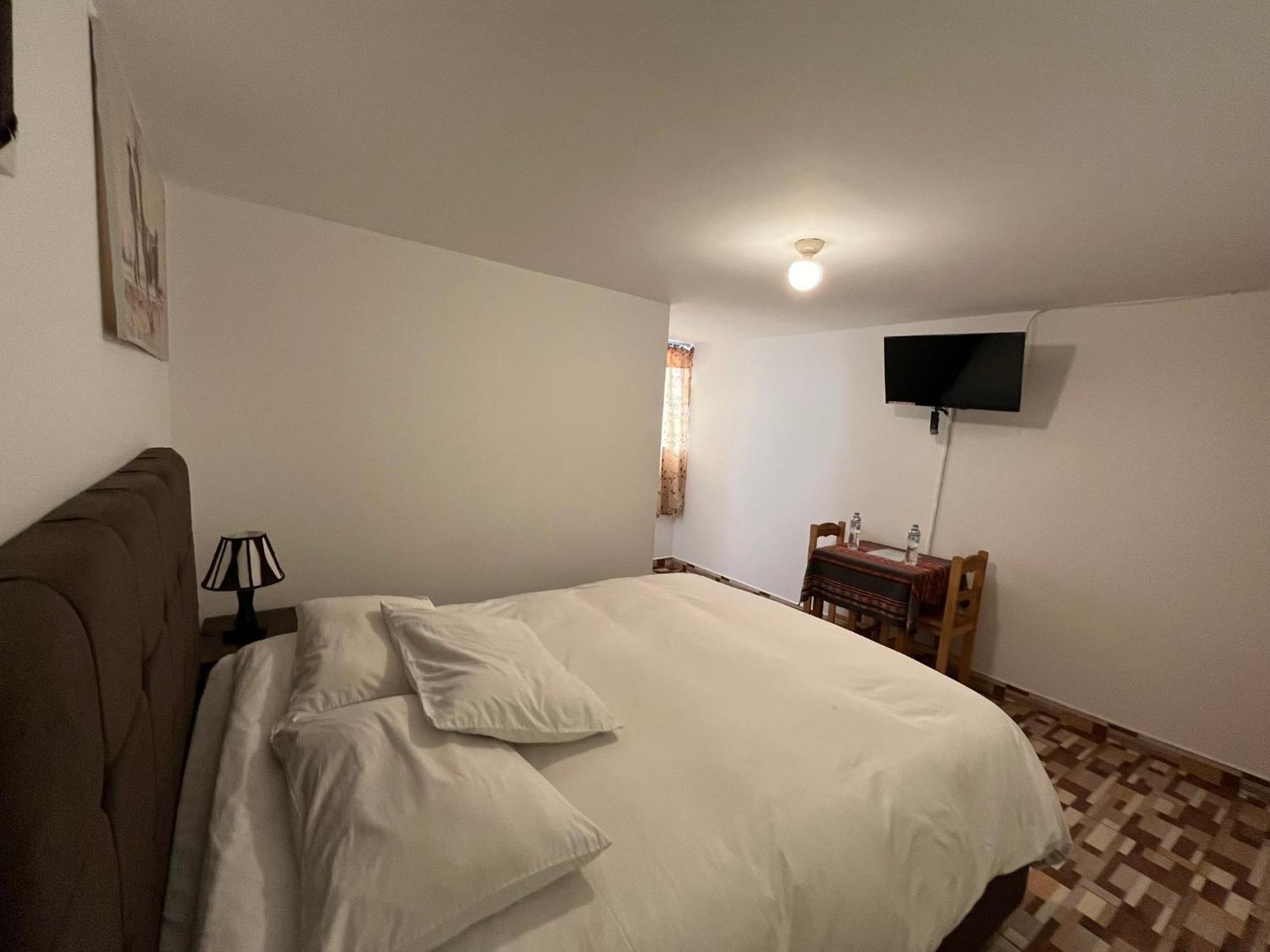 Hostal Apu Qhawarina Ollantaytambo Eksteriør billede