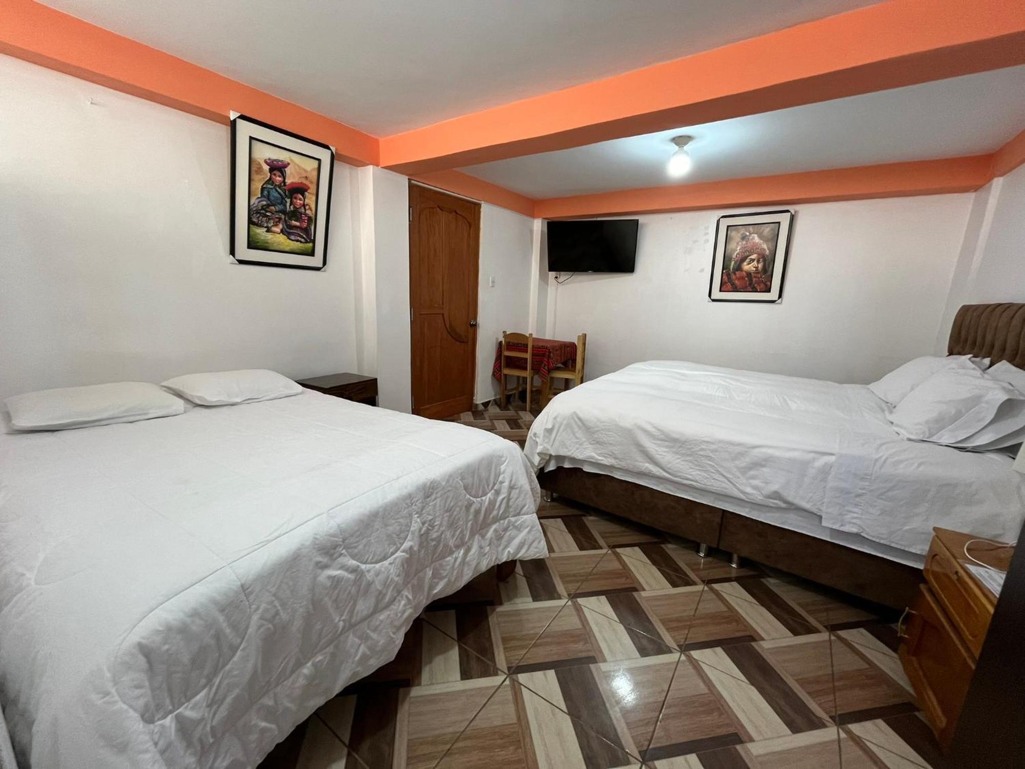 Hostal Apu Qhawarina Ollantaytambo Eksteriør billede