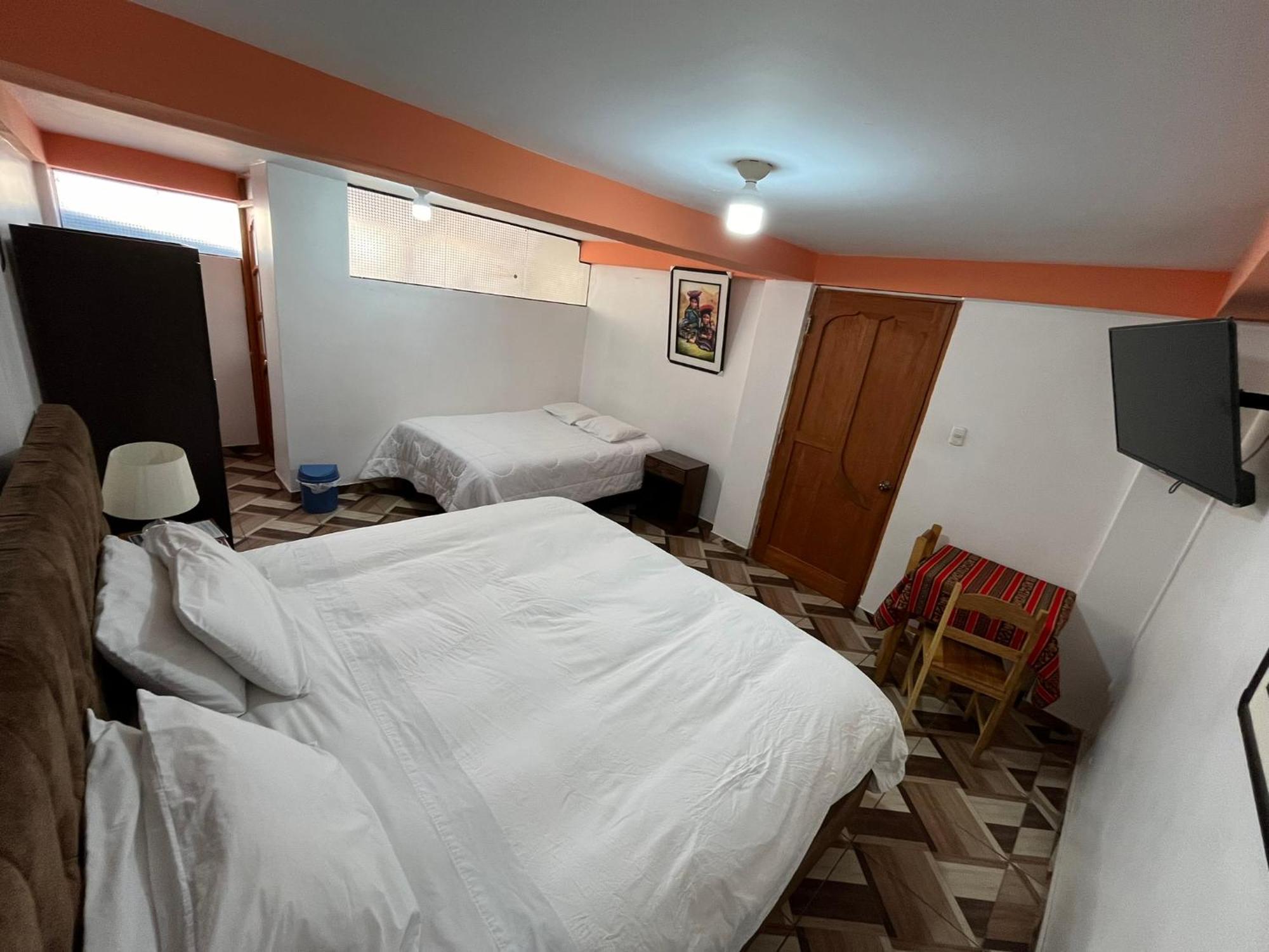 Hostal Apu Qhawarina Ollantaytambo Eksteriør billede