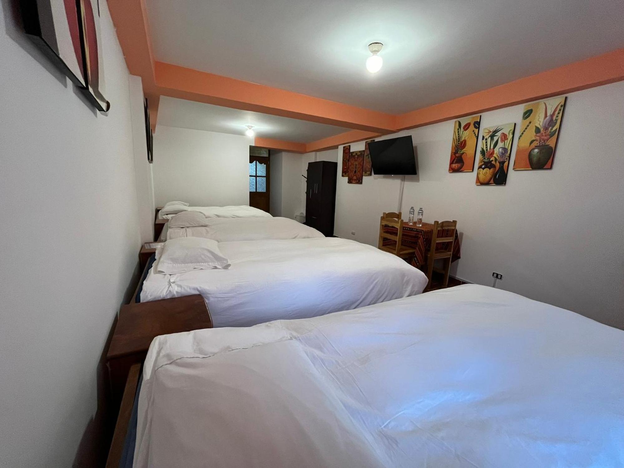 Hostal Apu Qhawarina Ollantaytambo Eksteriør billede