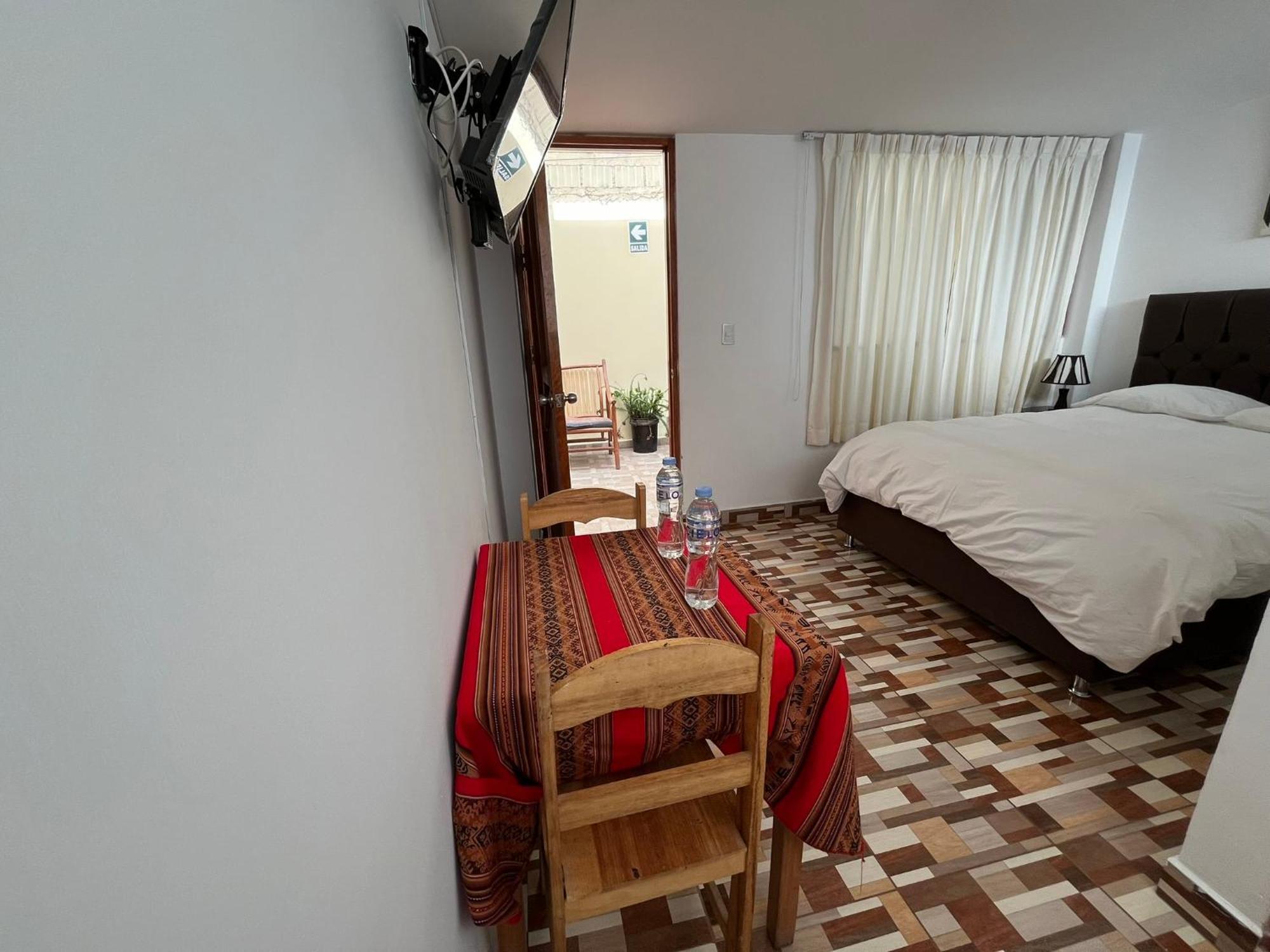 Hostal Apu Qhawarina Ollantaytambo Eksteriør billede
