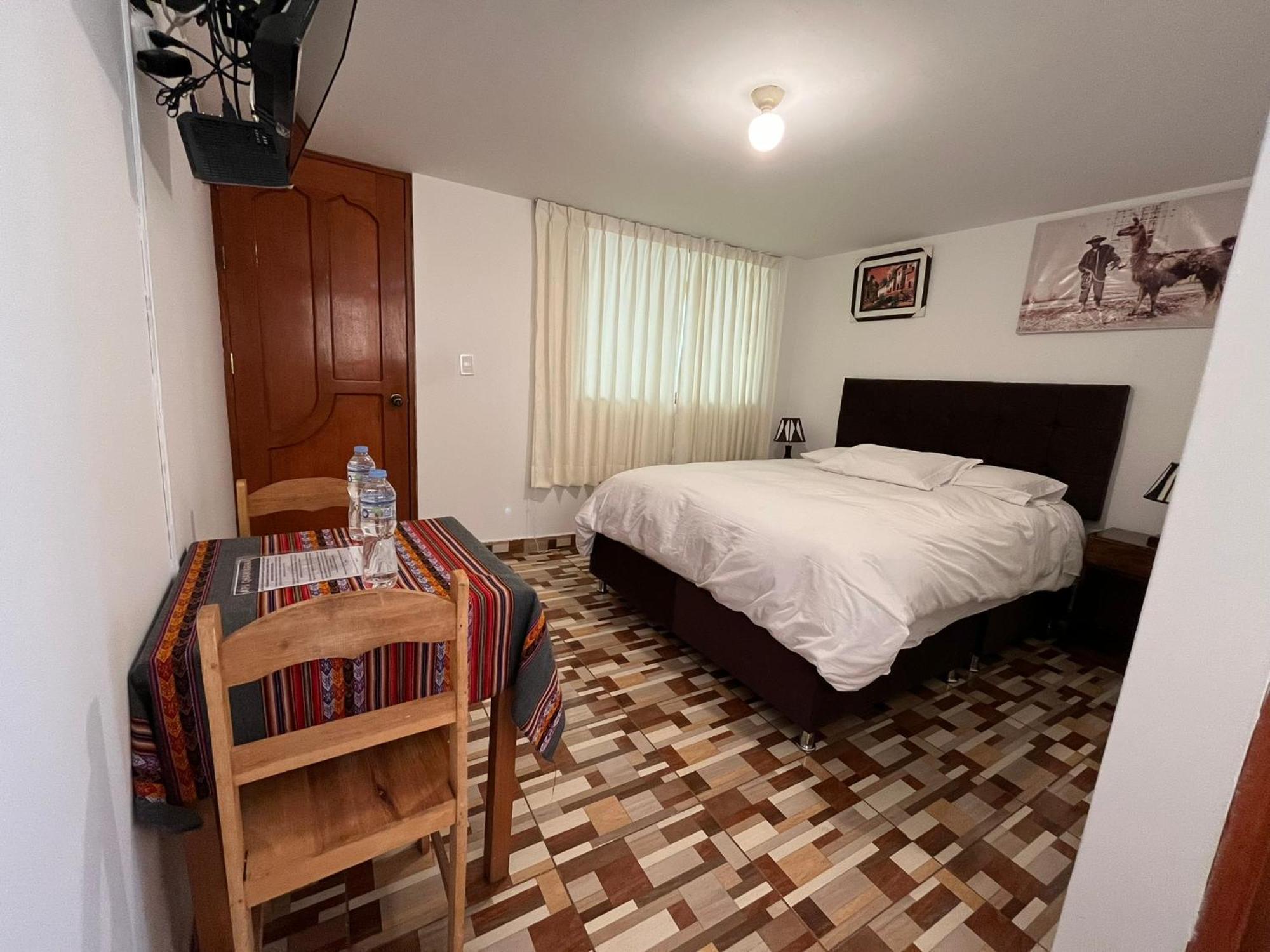 Hostal Apu Qhawarina Ollantaytambo Eksteriør billede