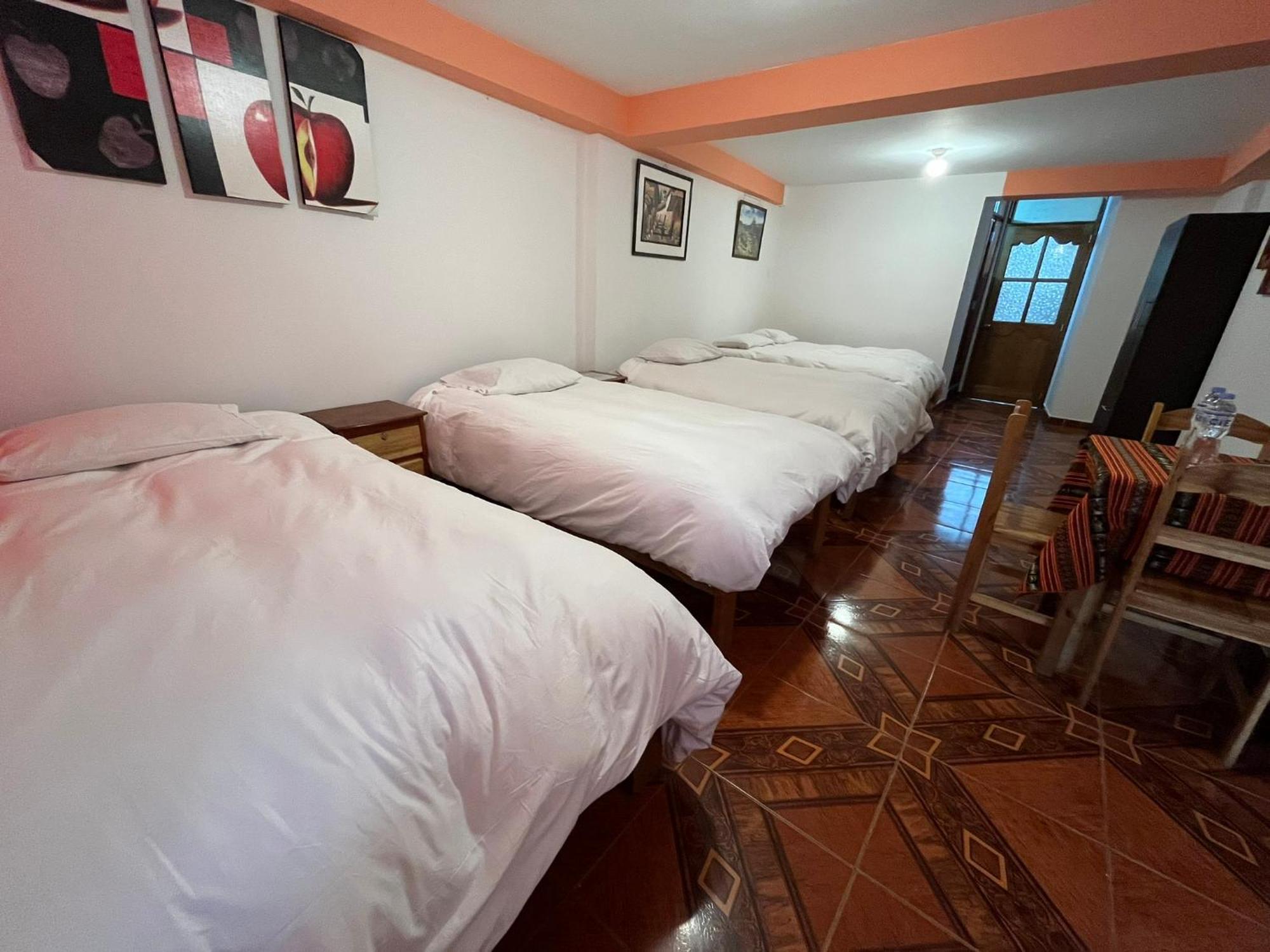 Hostal Apu Qhawarina Ollantaytambo Eksteriør billede