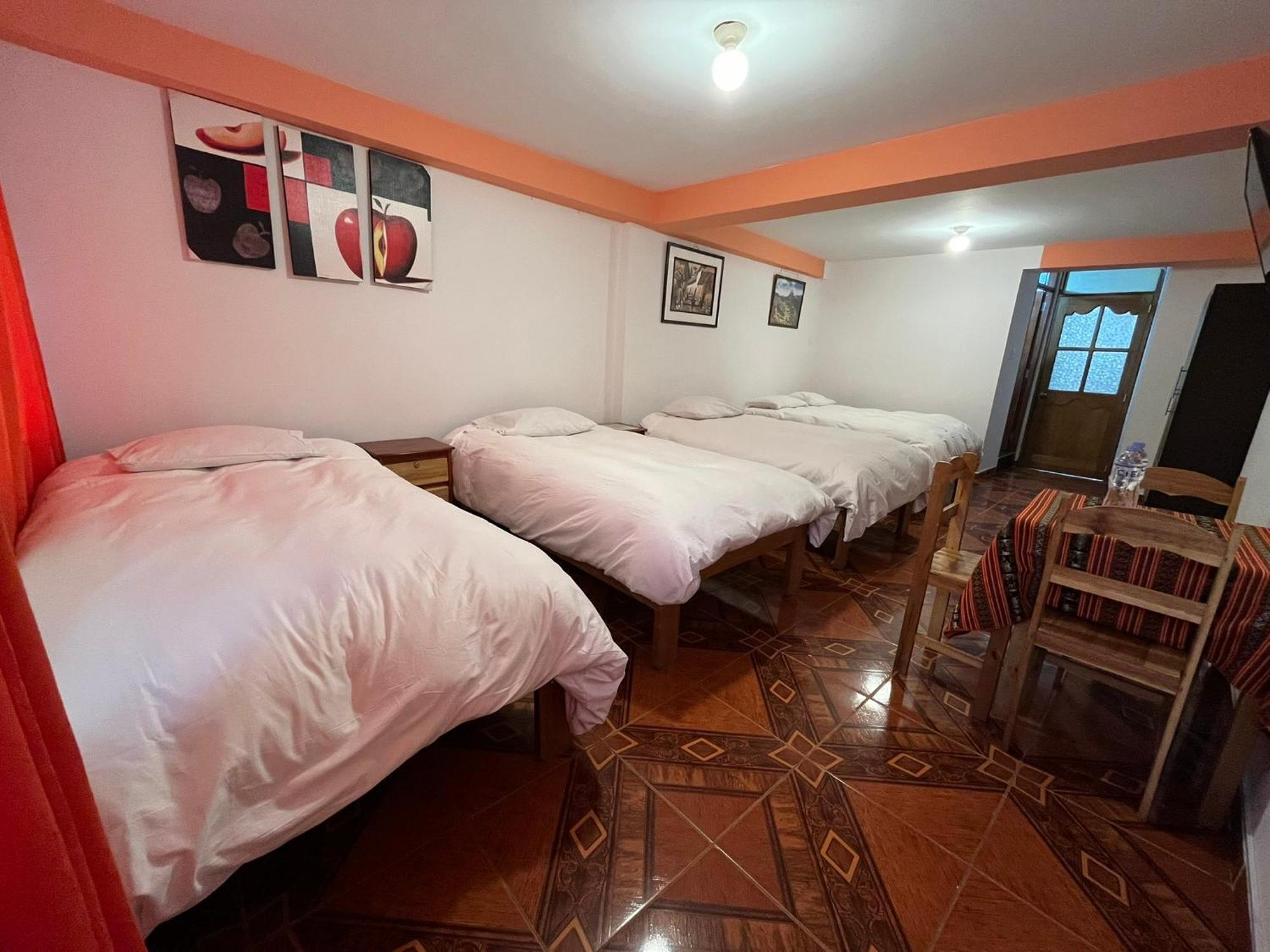 Hostal Apu Qhawarina Ollantaytambo Eksteriør billede