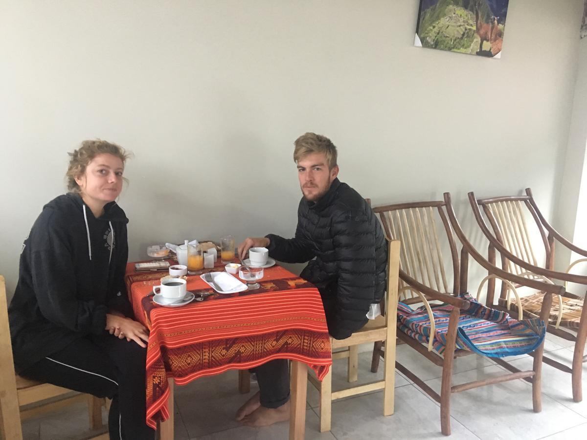 Hostal Apu Qhawarina Ollantaytambo Eksteriør billede